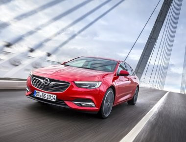 Στις 50.000 έφτασαν οι παραγγελίες για το νέο Opel Insignia